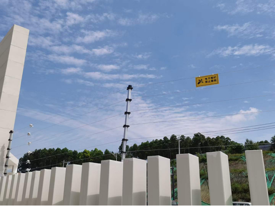 學(xué)校安裝電子圍欄的必要性，學(xué)生翻墻外出感染